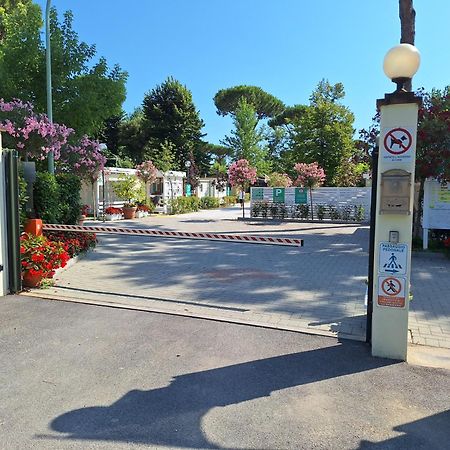 Camping Parco Vacanza Partaccia 2 Marina di Massa Eksteriør bilde