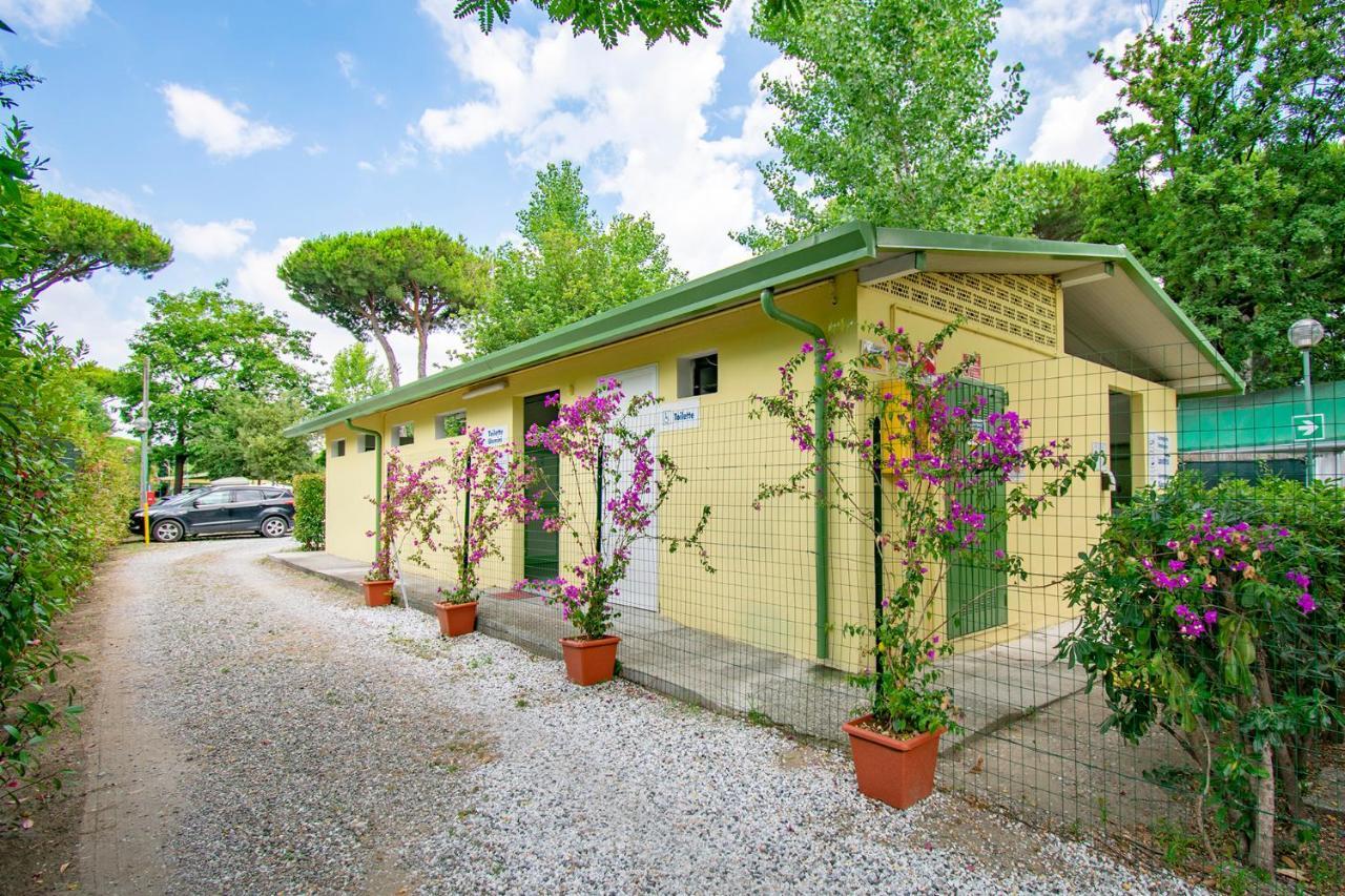 Camping Parco Vacanza Partaccia 2 Marina di Massa Eksteriør bilde